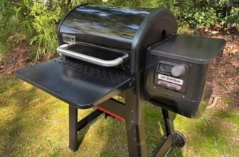 VW ID.Buzz, Weber Smoque, Fujifilm GFX100RF and ex...