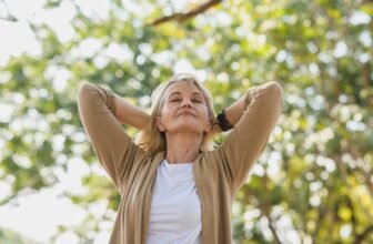 Healthspan vs. Lifespan: Why Ladies Are Dwelling L...