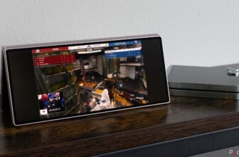 The Galaxy Z Fold 7 would be the cellphone that pu...